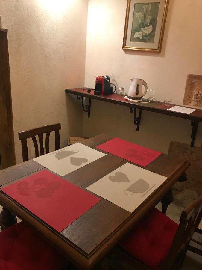 Le Prigioni Del Palazzo B&B Sora Bagian luar foto