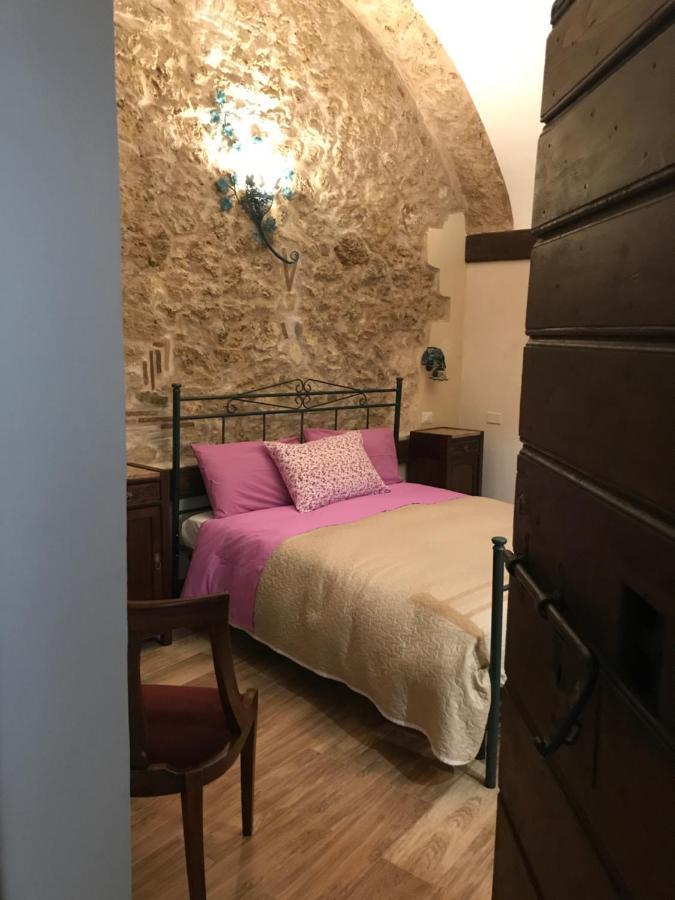 Le Prigioni Del Palazzo B&B Sora Bagian luar foto