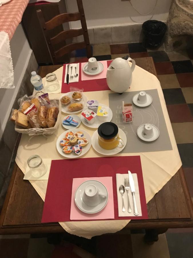 Le Prigioni Del Palazzo B&B Sora Bagian luar foto